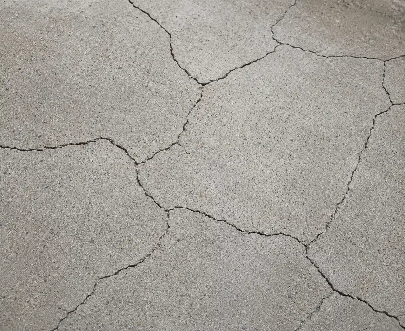 7-Betonda Plastik Rötre Çatlakları